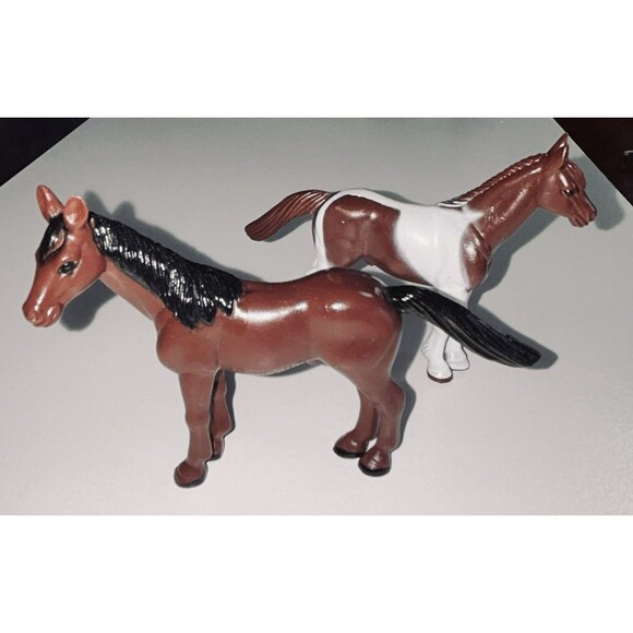 Decopac Other - Decopac Horses Cake Topper 2 Mini Horse Toy Set Pony